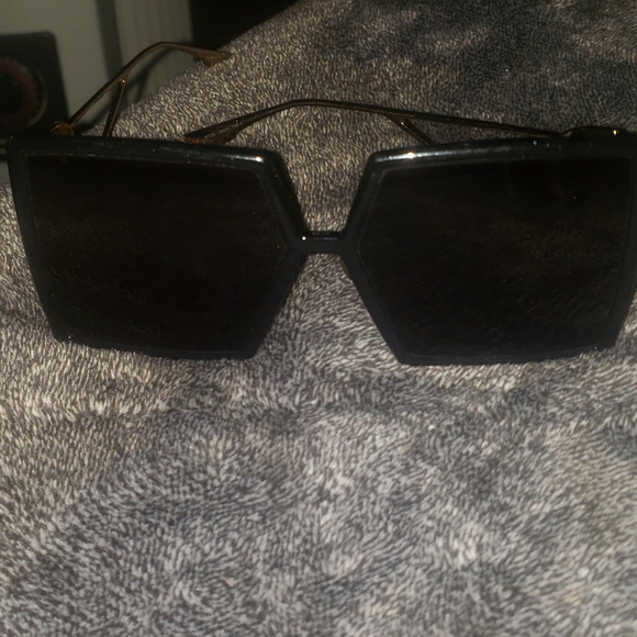 Dior sunglasses - Picture 1 of 2